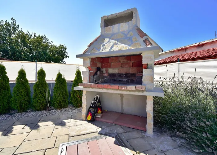 Magdalena By Interhome